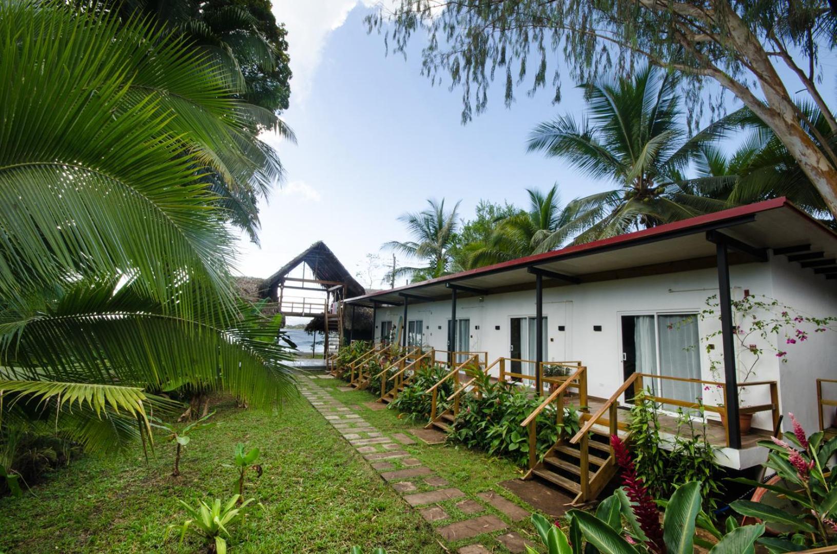Somewhere Bocas Town Bagian luar foto